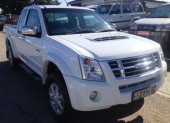 2009 ISUZU KB300 D-TEQ 4X4 ECAB